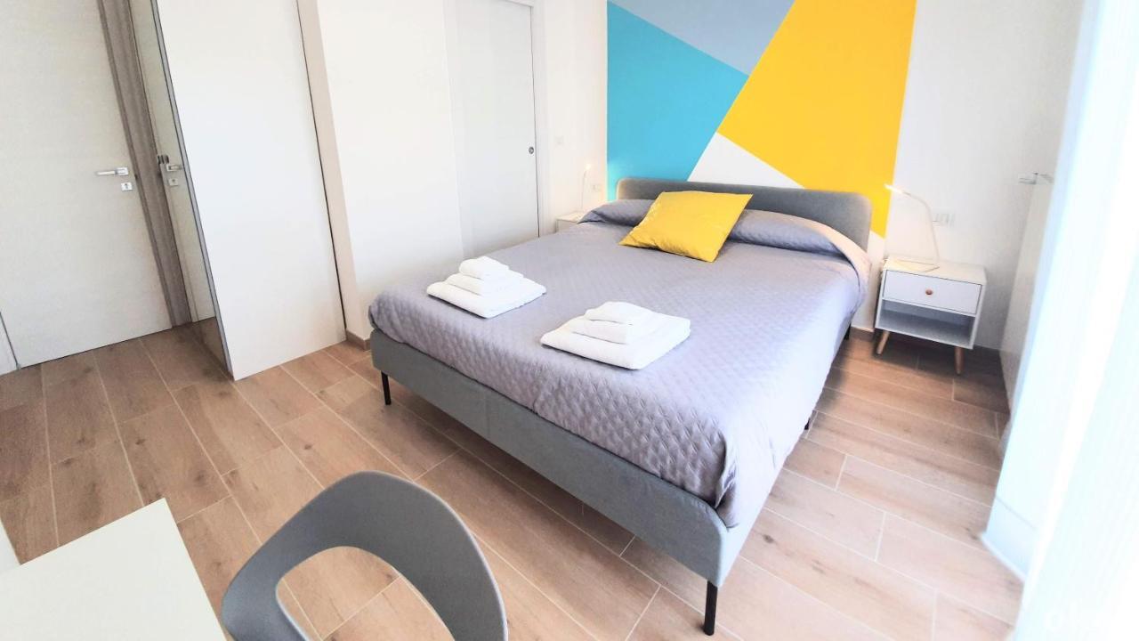 Blue Sky Rooftop Rooms - Bari Policlinico 外观 照片
